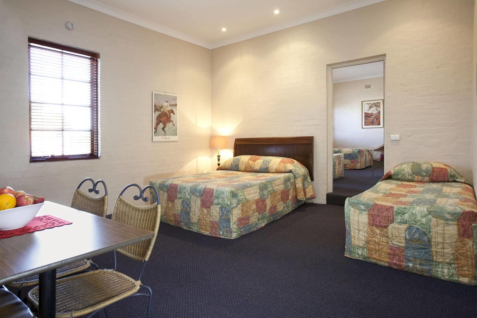 Seaton Arms Motor Inn Albury Kültér fotó