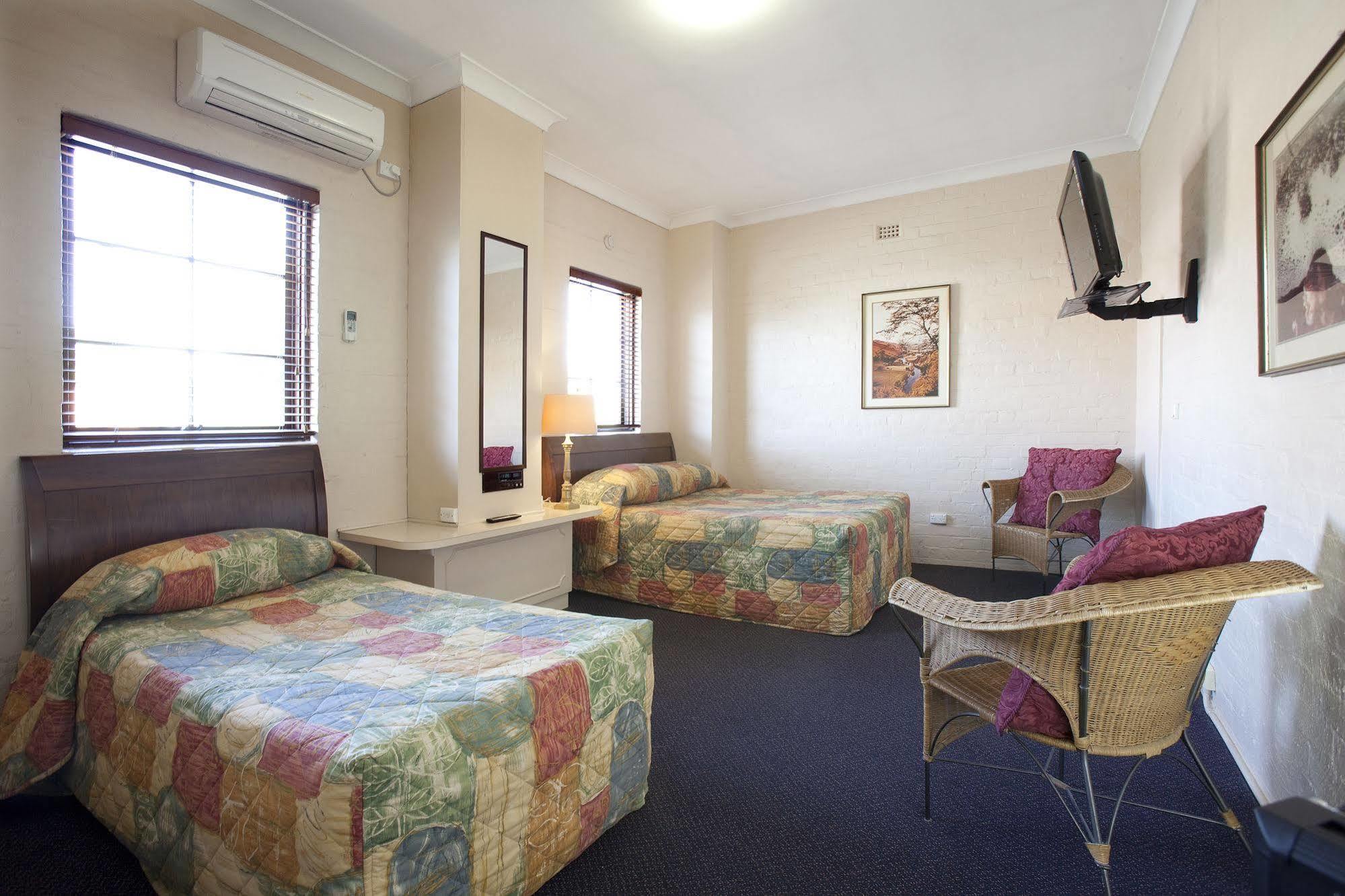 Seaton Arms Motor Inn Albury Kültér fotó